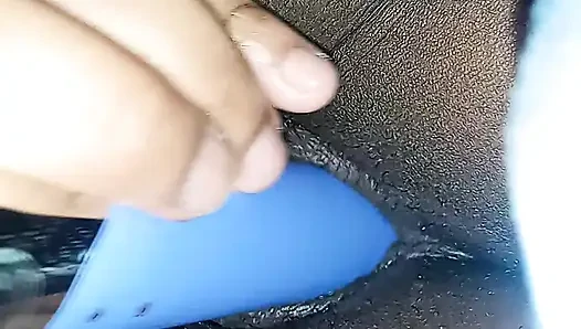 Vibratör amcık oyunu