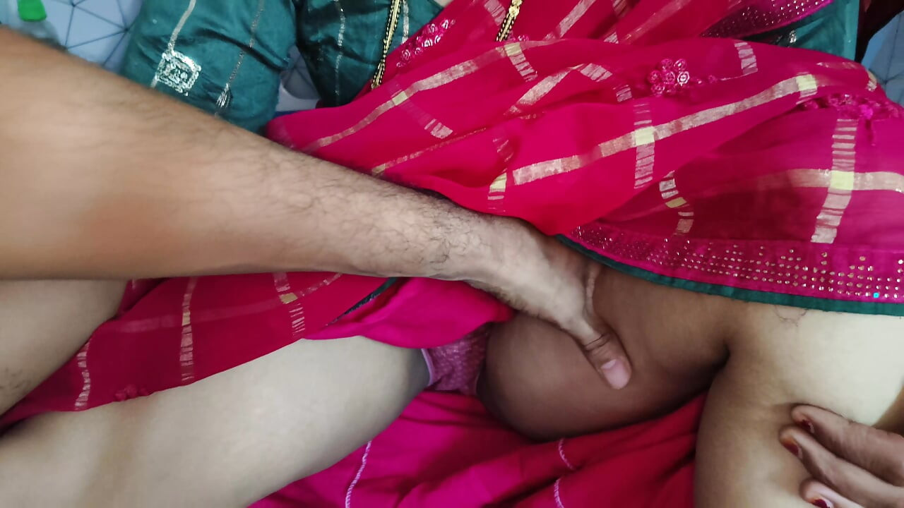 Indian Shali Hard Fucking With Cremepie Sex