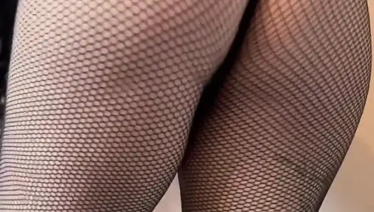 JOI Di Celana Ketat Jala Pantat Saya