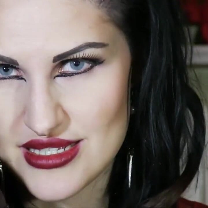 Double gloves bewilderment...