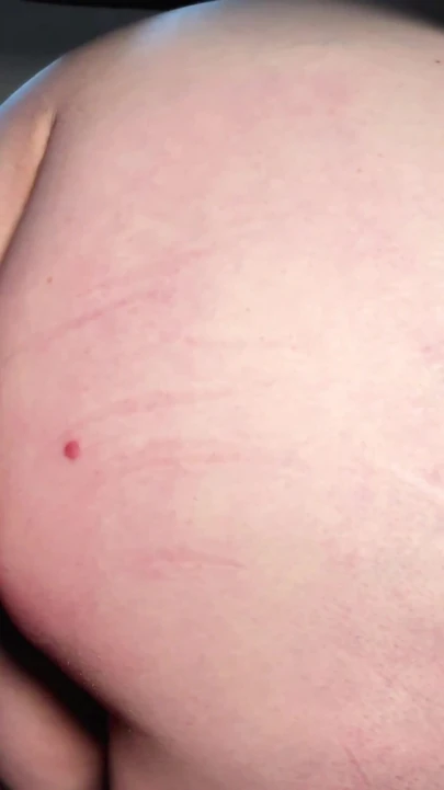 Powerful moment from "Asmr: Mom with a Big Round Ass Twerks on My Dick"