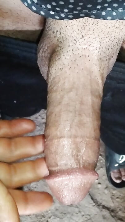 Vem chupar mais fundo, o calor a envolver o meu pau