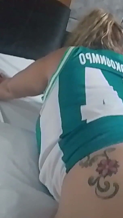 Hotwife futebol clube | Clip 2