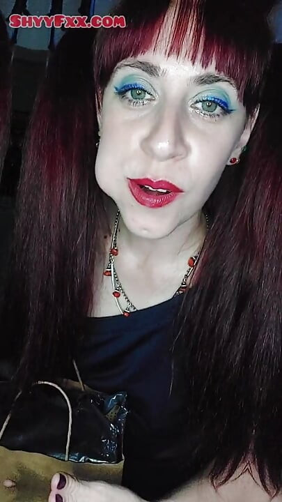 Shyyfxx Vlog Unboxing a Day of Earthly Pleasures, Self Gifts and Sailor Moon Anal