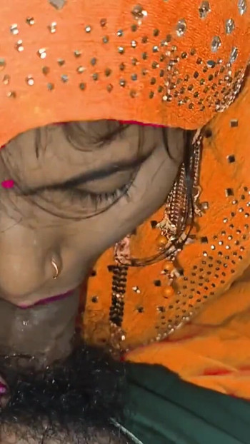 Minnesvärt ögonblick från "Sperma i munnen desi bhabhi"