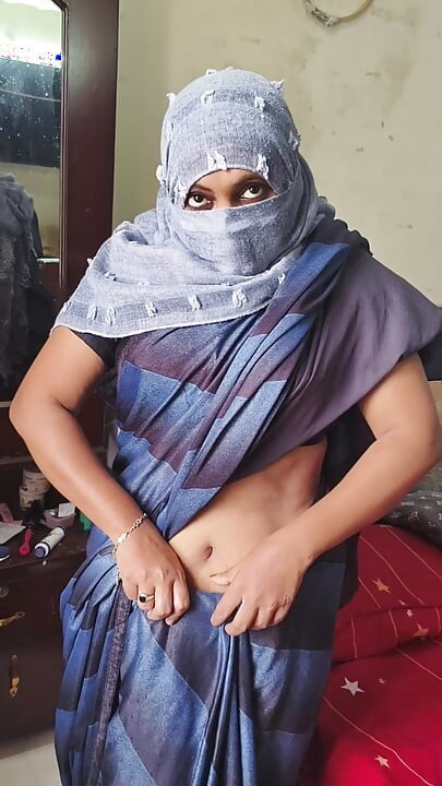 Very hot and sexy stepmom in traditional