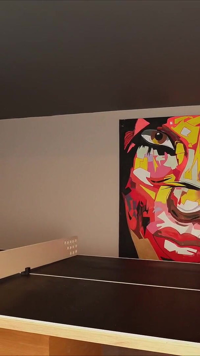 Femmes mariées Baise une jeune femme tatouée et se fait spermer dans la bouche - SARA BLONDE ET AMBAR PRADA | Clip 1