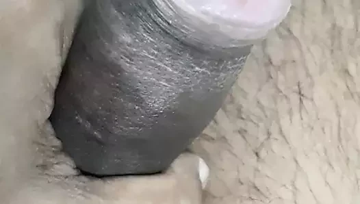 Küçük çük dik Hint adam