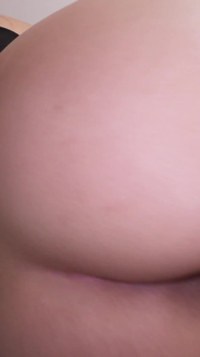 Day 3: Turning My Girlfriend Into A Pornstar – Diving Into Spoon Position | Clip 2