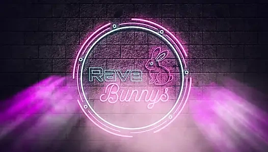 Clara trinity si cewek sange menggoda cowok kontol besar ini untuk ngentot kontolnya habis-habisan!