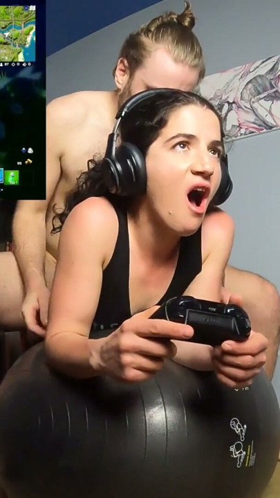Roommate Fucks  Gamer Slut Vanessa Cliff While Playing Fortnite - Cliff Media | Clip 1