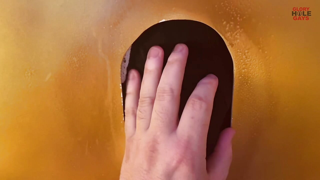 Thick horny XL cock enjoys the deep blowjob