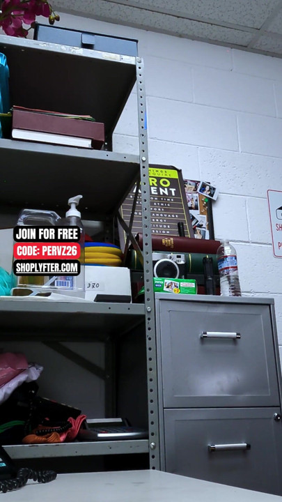 Clara Trinity & Queenie Sateen & Lilian Stone & Bella Luna