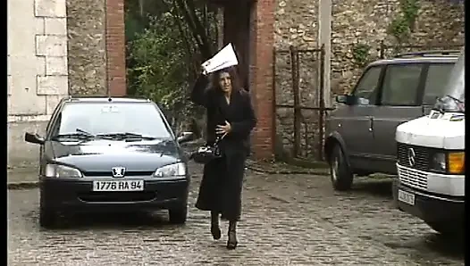 Kızgınlık dönemindeki kadınlar hikayelerini anlatıyor