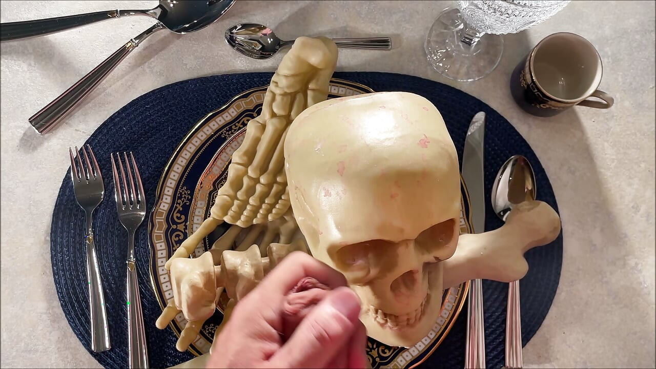 SPECIEL HALLOWEEN-MÅLTID 2