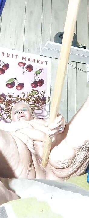 Medusa Horny and Fucks That Broom Stick