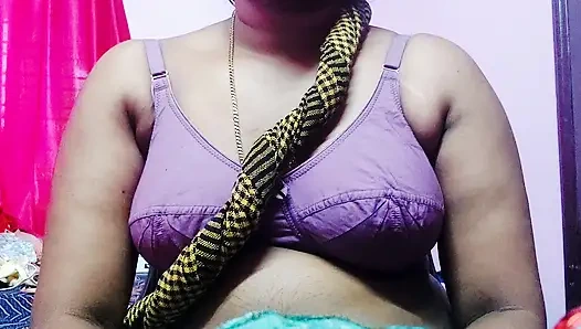 Desi Bhabhi mohini  sex with delivery boy