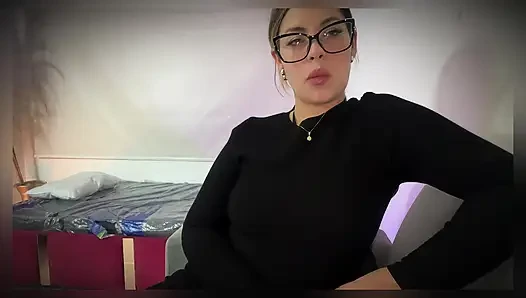 I fuck sexy and prudish psychologist in her office in the middle of a session