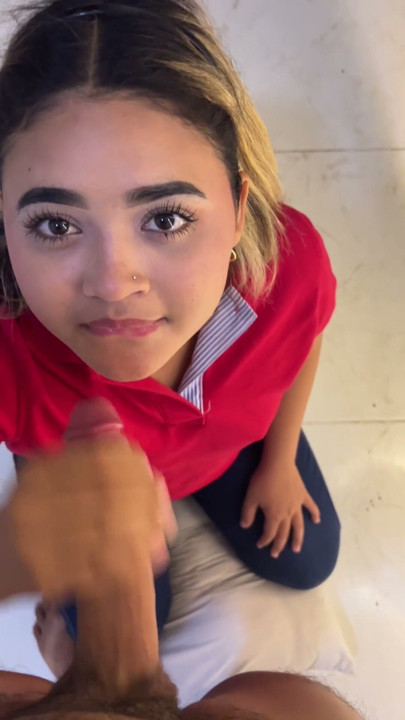 Employee takes her boss's cock | Clip 1