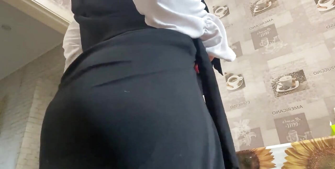 Hot Moroccan Slut in Hijab