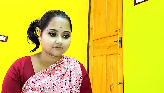 Aksi hot lesbian tante seksi yang lagi asik masturbasi memergokiku