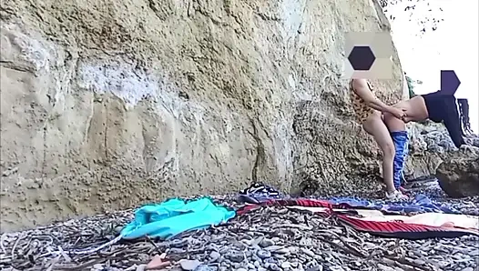 An einem strand sex auf die Gefahr, gesehen zu werden