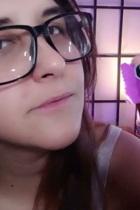 Cewek semok dengan pantat bahenol pertama kali dientot habis-habisan sama cowok bubbaloo - bunny looner