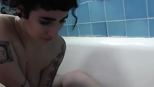 Aphrodisiac Lesbian Bath