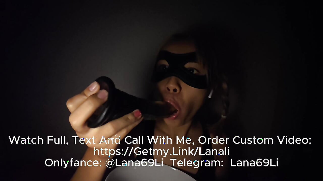 منفردا 18 سنة مص زب عميق ولعب مع وسالفيا أونلي فانز - Lana69Li