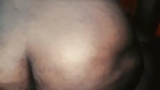 Büyük götlü üvey anne