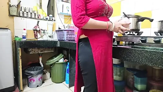 Bhabhi Ko Khana Banan Nhi Diya Diya Devar Ji Ne Kichen Mai Hi Choda