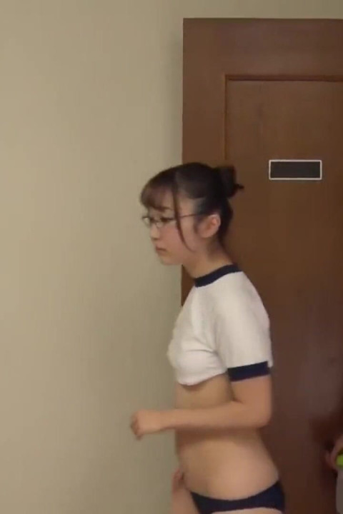Creampie with a Lovely Beauty - Hikari Nozomi - Ep3