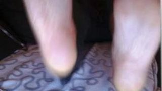 Rovní chlapi nohy na webové kameře