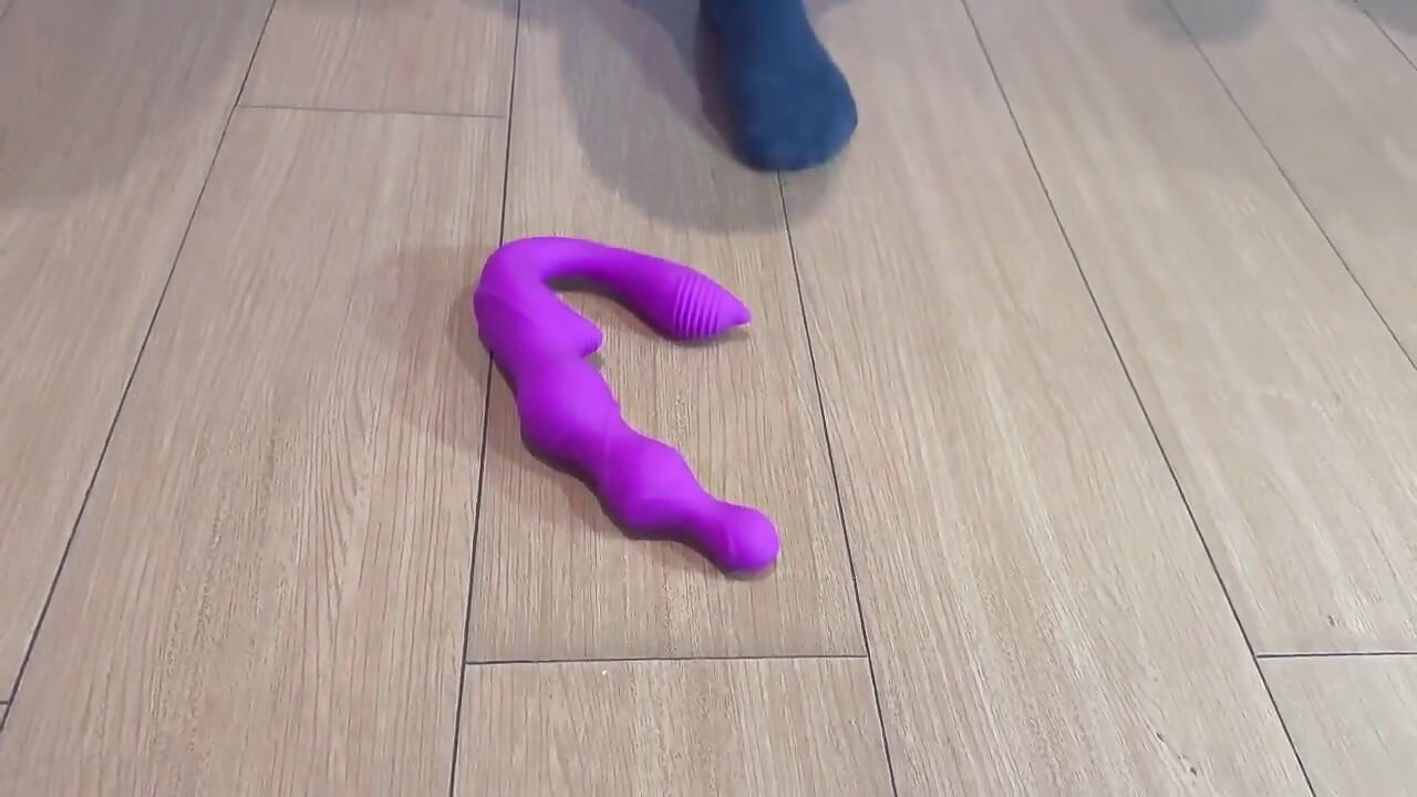 Jag älskar att du måste följa mina order för att uppföra dig