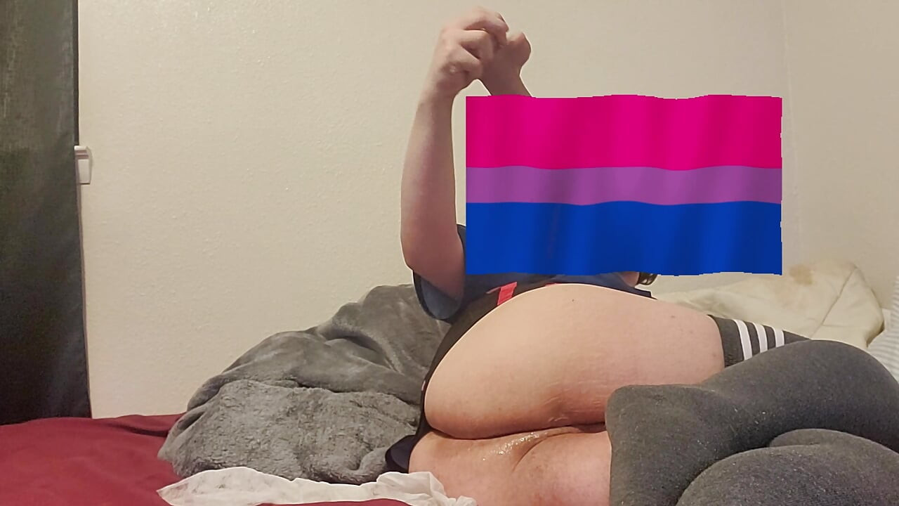 Jebanie mojego cycatego z moim nowym 11-calowym dildo