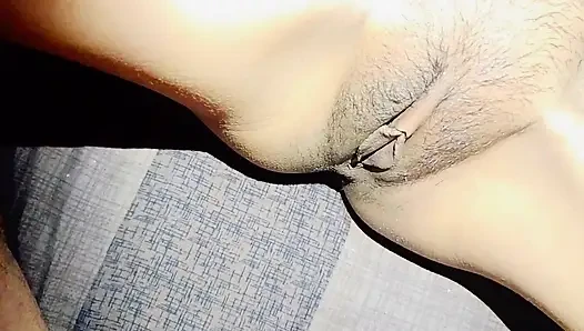 Hintli evli kadın Ankita karısıyla sert seks yapıyor