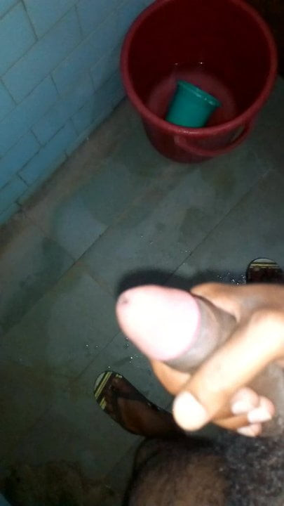 Desi boy masturbation