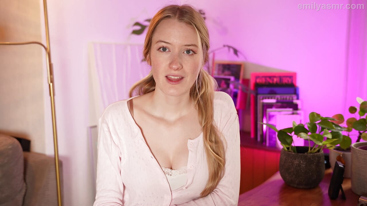 Nørdet liderlig klassekammerat er besat af dig - ASMR