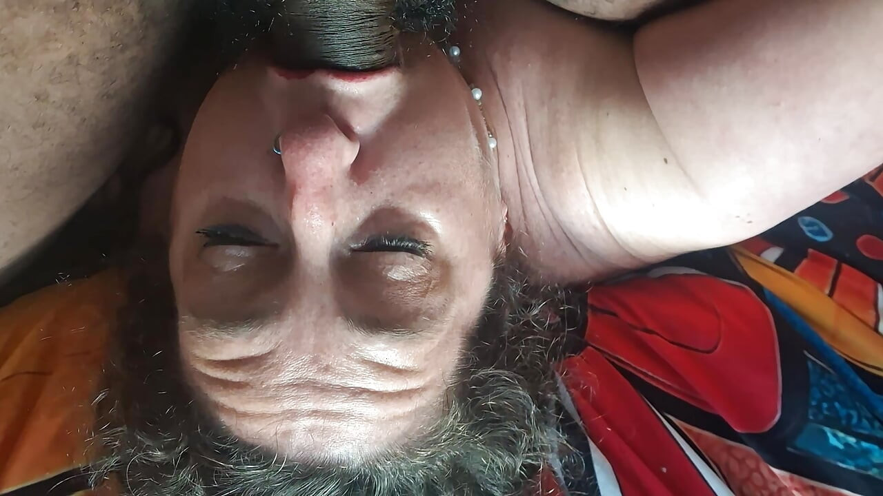 BBW pokorna kurva grubo jebana u lice od strane BBC-a