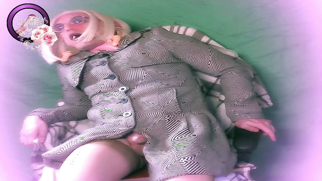 Submissive ass fucked by a dildo and cums in her buttoned woman jacket