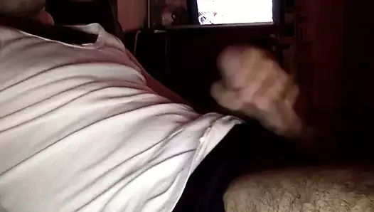 Adam harika bir fındık alır
