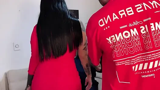 Couples Therapy Ends in a Threesome with My Boyfriend and the Psychologist, She Asks Him to Use a Condom!