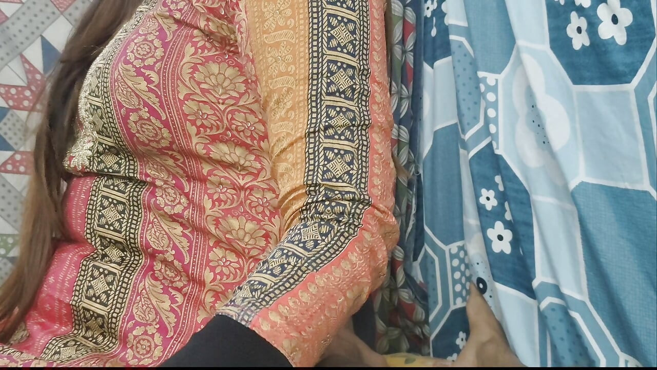 Hindi Audio Bibi K sone k baad sali ki puri raat chut maari