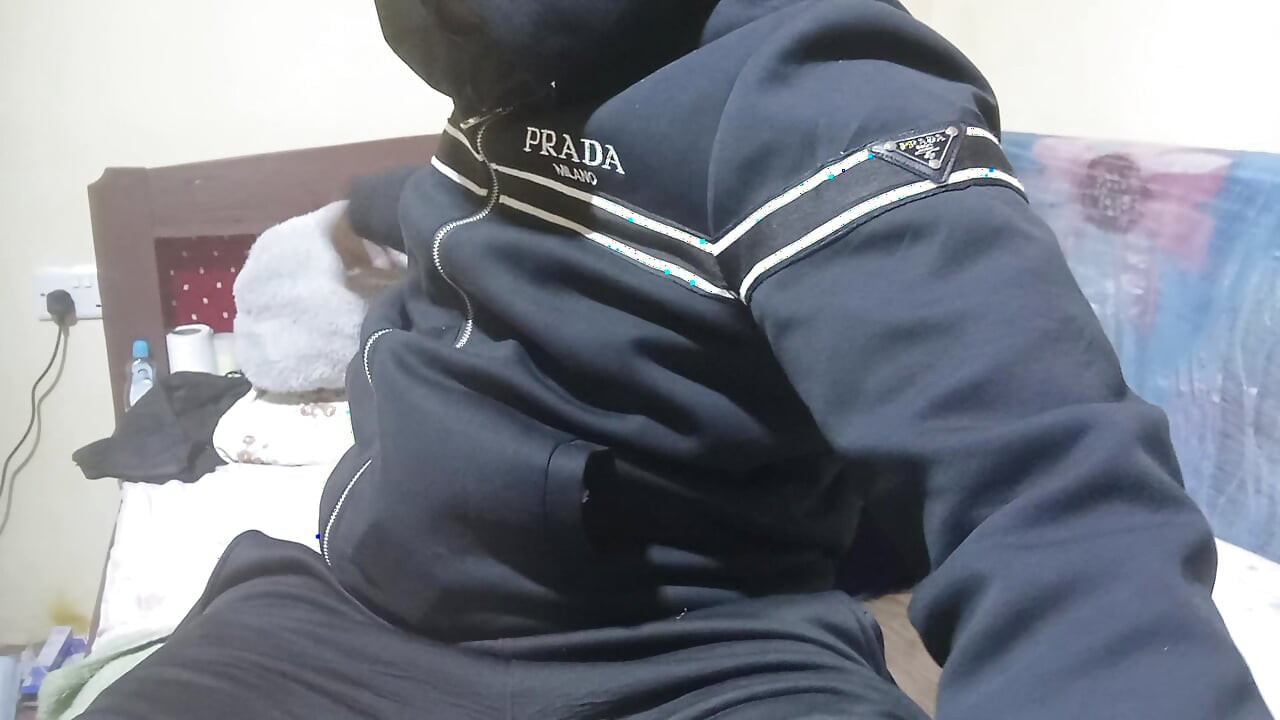 Making myself cum before I go to sleep felt so good