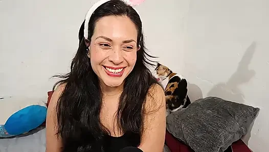 ASMR RAHATLATıCı YÜZE TEMIZLIK (İSPANYOLCA ROL YAPMA)