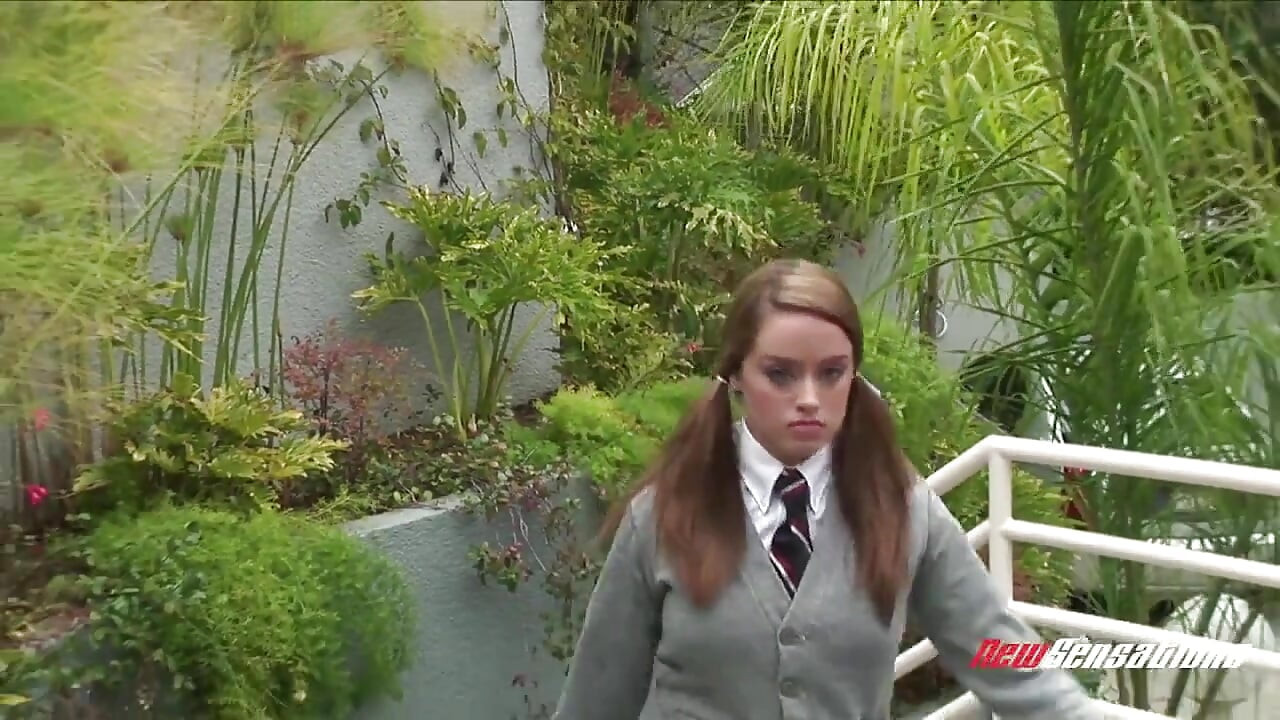 Nichole Heiress - Fresh Outta Highschool
