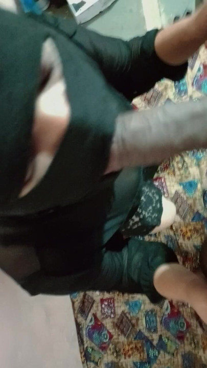 Desi Indische Bhabhi pijpbeurt