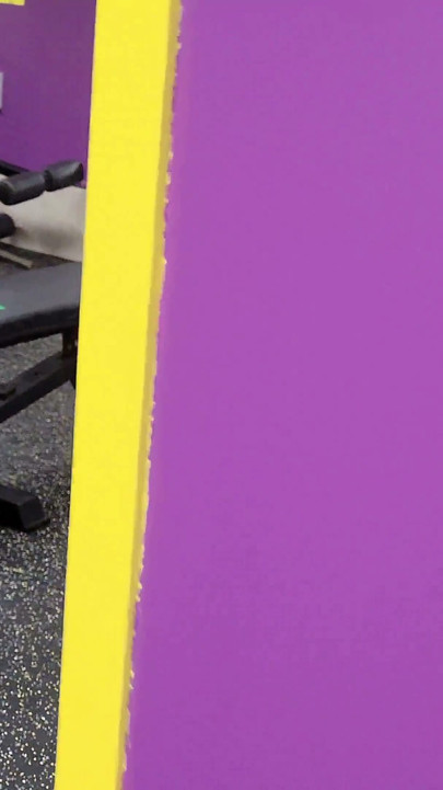 Thick Gym babe gets naked thinking no one is around | Clip 1