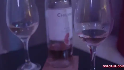 Zengin adam sıcak genç kadından faydalanır