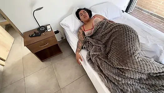 Hot Colombian Woman Wants to Be Fucked Hard